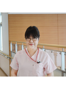 看護部長　福屋　純子